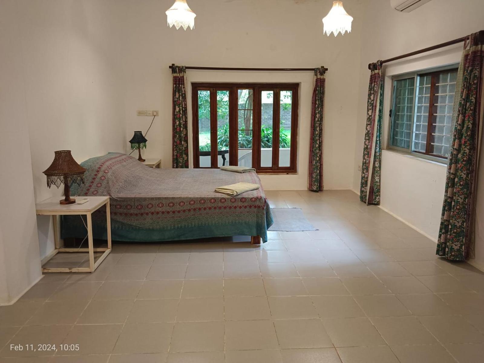 Isai Ambalam Guest House Pondicherry Exterior foto